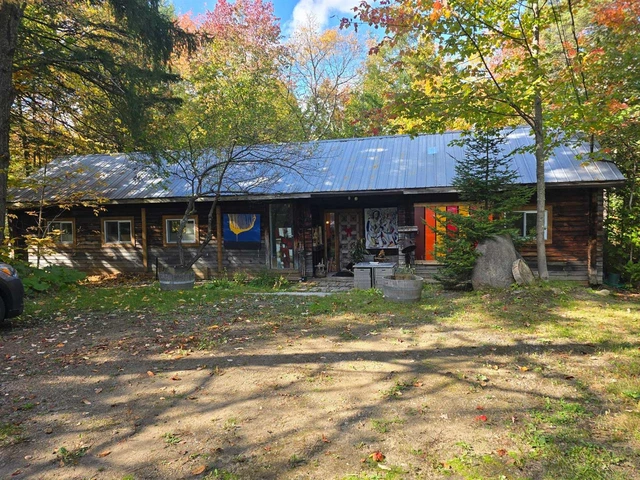 Maison Sainte-Adèle À Louer - Maison Sainte-Adèle À Louer - location appartement lokatix