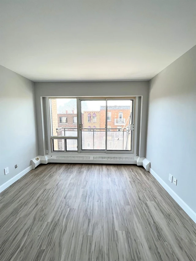 Studio - Montréal - $1,080 /mo - Studio - Montréal - $1,080 /mo - lokatix rental apartment