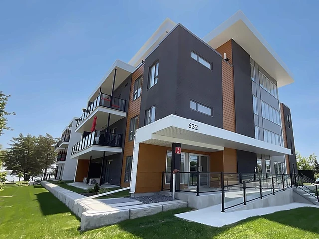 632 Notre-Dame Repentigny | 4½ à louer | INTERNET | ASCENSEUR | STATIONNEMENT EXTÉRIEUR | EAU CHAUDE | JUIN 2025 - 632 Notre-Dame Repentigny | 4½ à louer | INTERNET | ASCENSEUR | STATIONNEMENT EXTÉRIEUR | EAU CHAUDE | JUIN 2025 - location appartement lokatix