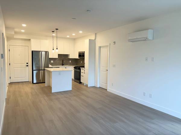 Beautiful 2 Bedroom, 2 Bathroom Apartment for Rent at King + Crescent - Beautiful 2 Bedroom, 2 Bathroom Apartment for Rent at King + Crescent - location appartement lokatix