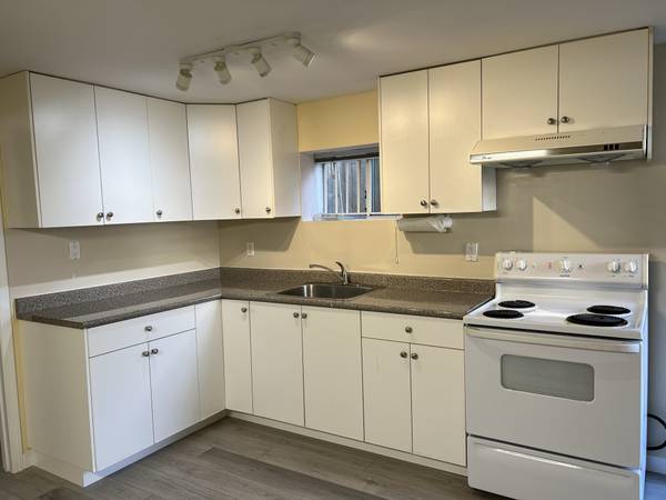 Killarney area 3 BR/1.5 Bath New Renovated - Killarney area 3 BR/1.5 Bath New Renovated - location appartement lokatix