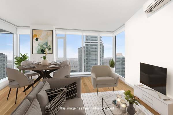 Spacious 2 bdrm 2 full bath in one of Best Surrey central towers - Spacious 2 bdrm 2 full bath in one of Best Surrey central towers - location appartement lokatix