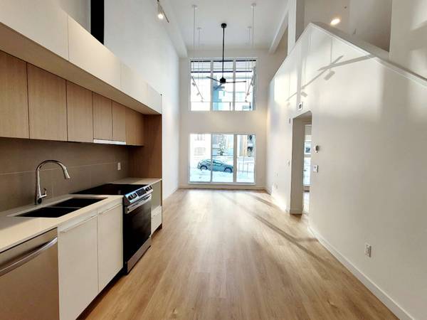 SFU 2 bedroom 2 bath one year new low-rise loft condo for rent - SFU 2 bedroom 2 bath one year new low-rise loft condo for rent - location appartement lokatix