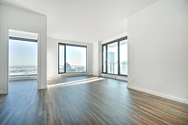 Allegra Montréal | 280 René-Lévesque Ouest, Montreal - Allegra Montréal | 280 René-Lévesque Ouest, Montreal - location appartement lokatix