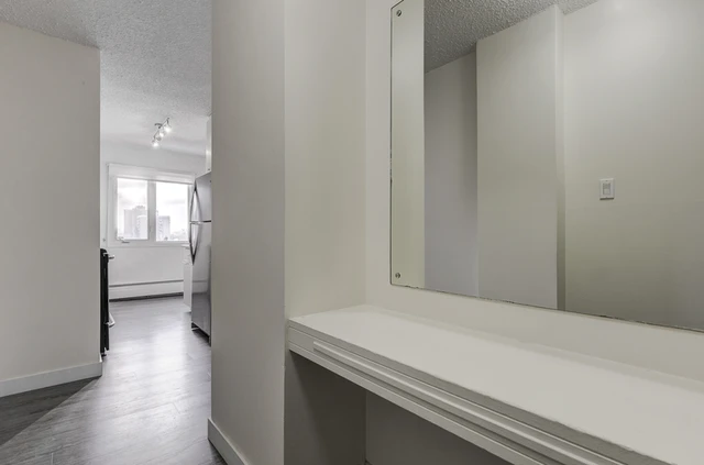 Prominence Place | 10185 115 St. NW, Edmonton - Prominence Place | 10185 115 St. NW, Edmonton - lokatix rental apartment