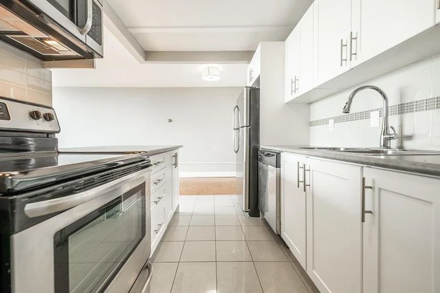 Goodacre Towers Apartments | 360 Douglas Street, Victoria - Goodacre Towers Apartments | 360 Douglas Street, Victoria - lokatix rental apartment