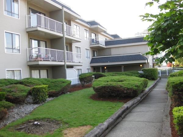 Fraser West | 215 10th Street, New Westminster - Fraser West | 215 10th Street, New Westminster - lokatix rental apartment