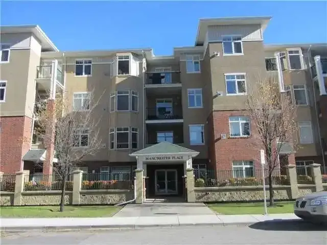 Beautiful 2 bedroom Executive Furnished Condo available May 1 | 5720 2 Street SW, Calgary - Beautiful 2 bedroom Executive Furnished Condo available May 1 | 5720 2 Street SW, Calgary - lokatix rental apartment