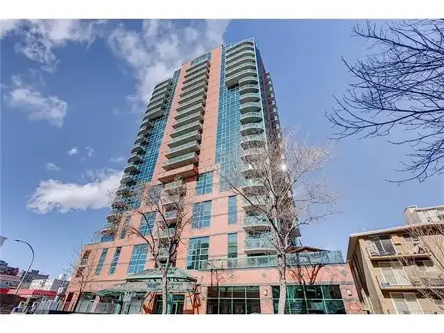 Penthouse Level 2 Bedroom unit with Rocky Mountains view in Emerald stone APT | 2201 - 836 15th Ave SW, Calgary - Penthouse Level 2 Bedroom unit with Rocky Mountains view in Emerald stone APT | 2201 - 836 15th Ave SW, Calgary - lokatix rental apartment