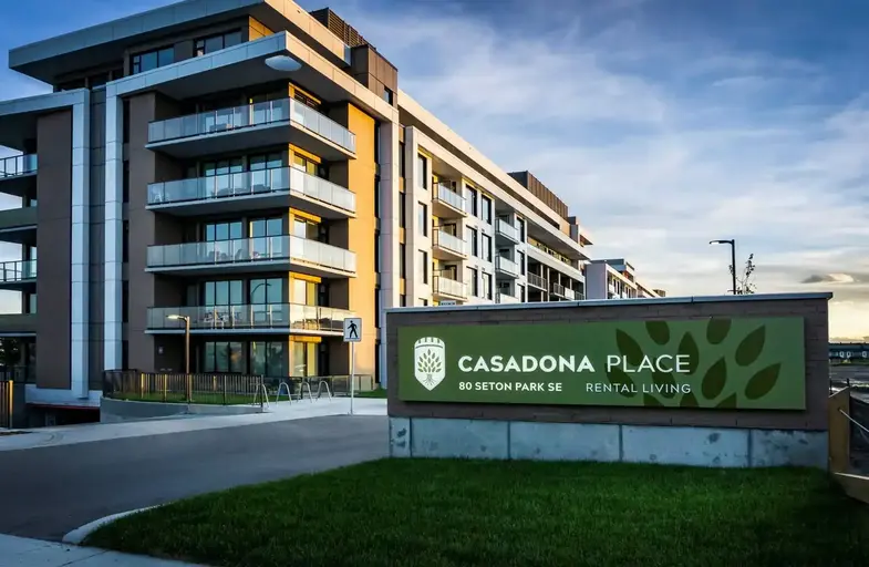 Casadona Place | 80 Seton Park Southeast, Calgary - Casadona Place | 80 Seton Park Southeast, Calgary - location appartement lokatix