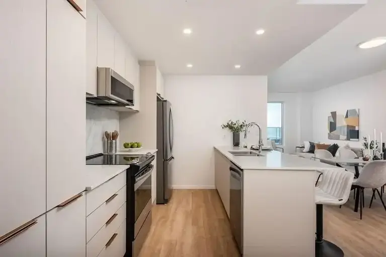 Westbury | 6993 decarie, Montreal - Westbury | 6993 decarie, Montreal - lokatix rental apartment