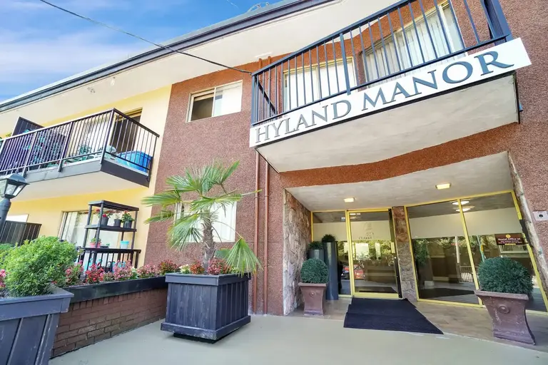 Hyland Manor Apartments | 751 Clarke Road, Coquitlam - Hyland Manor Apartments | 751 Clarke Road, Coquitlam - location appartement lokatix