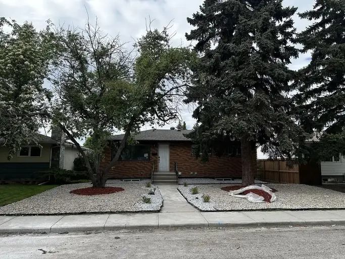 Newly Renovated Legal Basement 1BR/1BA with Modern Upgrades - Prime Location | Calgary - Newly Renovated Legal Basement 1BR/1BA with Modern Upgrades - Prime Location | Calgary - lokatix rental apartment