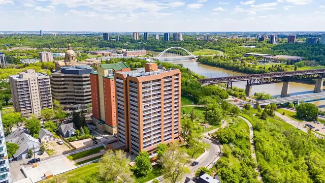 The David Thompson | 9717 111 Street Northwest, Edmonton - The David Thompson | 9717 111 Street Northwest, Edmonton - location appartement lokatix