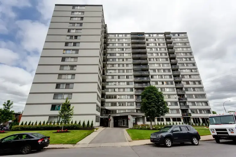 5501 Adalbert | 5501 Avenue Adalbert, Côte Saint-Luc - 5501 Adalbert | 5501 Avenue Adalbert, Côte Saint-Luc - location appartement lokatix