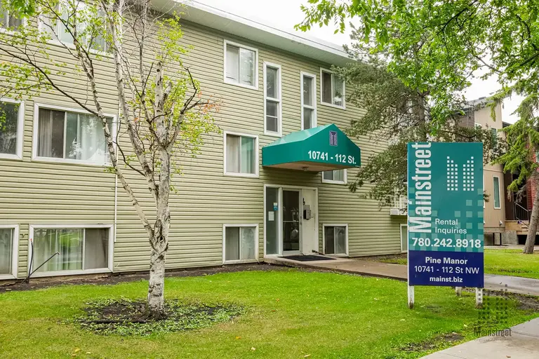 Pine Manor | 10741 112 Street NW, Edmonton - Pine Manor | 10741 112 Street NW, Edmonton - location appartement lokatix