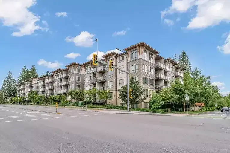 1 Bedroom Condo in the Heart of Guildford | 15388 105 Avenue, Surrey - 1 Bedroom Condo in the Heart of Guildford | 15388 105 Avenue, Surrey - lokatix rental apartment