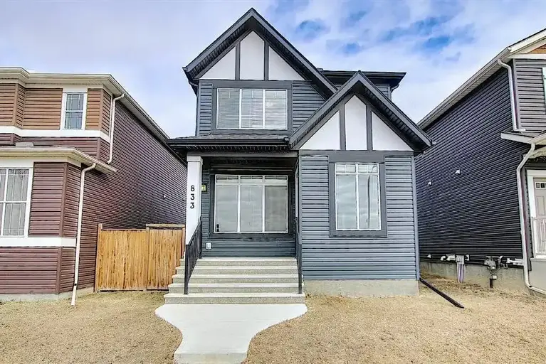 Modern and cozy 3 bedroom, 2.5bath main house for rent in Evanston | Evanston Dr, Calgary - Modern and cozy 3 bedroom, 2.5bath main house for rent in Evanston | Evanston Dr, Calgary - lokatix rental apartment