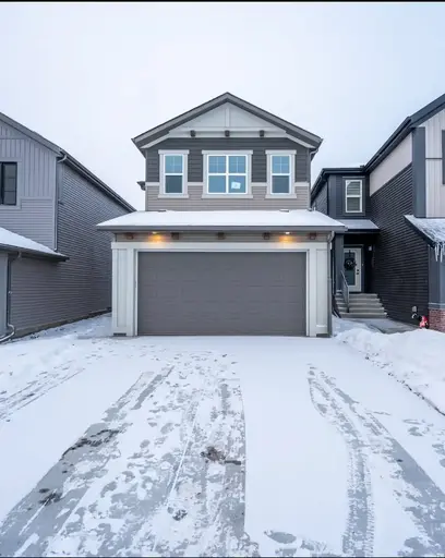 Brand New Home main floor available to move in | 39 Heirloom Drive Southeast, Calgary - Brand New Home main floor available to move in | 39 Heirloom Drive Southeast, Calgary - location appartement lokatix