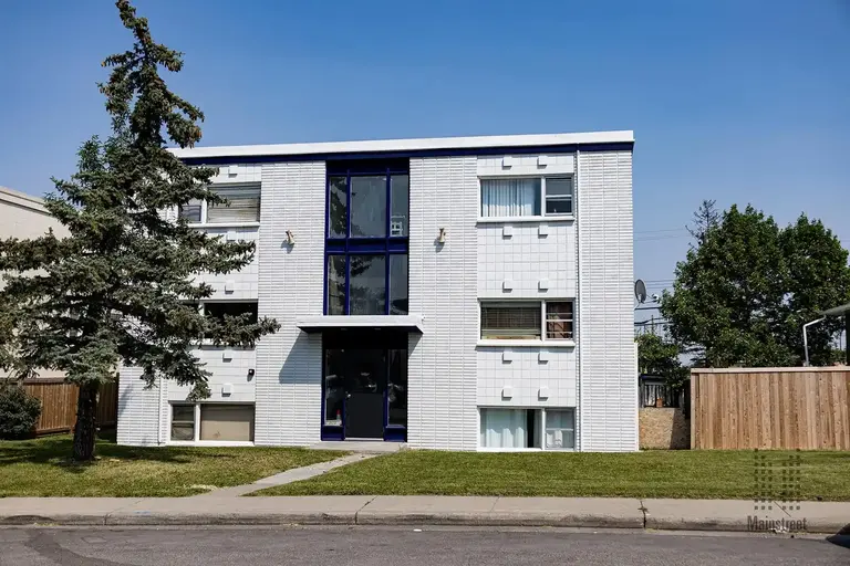 Westbrook Mallside Apartments | 1612 38 Street SW, Calgary - Westbrook Mallside Apartments | 1612 38 Street SW, Calgary - location appartement lokatix