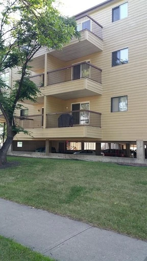 Norwalk Apartments | 10635 104 Street, Edmonton - Norwalk Apartments | 10635 104 Street, Edmonton - location appartement lokatix