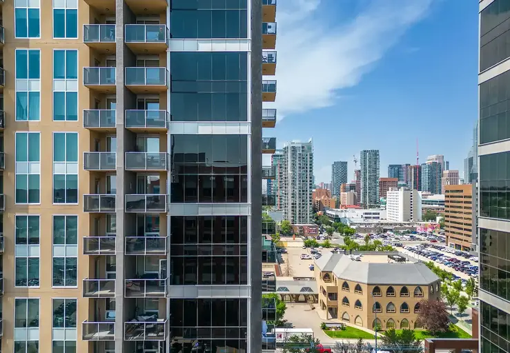 Chic 2BR Condo in Vibrant Downtown Calgary | 1009 - 1320 1 St SE, Calgary - Chic 2BR Condo in Vibrant Downtown Calgary | 1009 - 1320 1 St SE, Calgary - location appartement lokatix