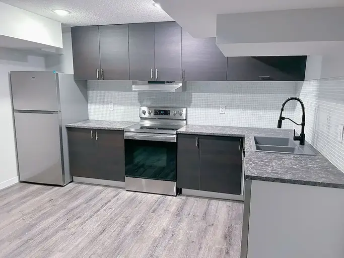 Brand New Legal BSMT West Secord | Edmonton - Brand New Legal BSMT West Secord | Edmonton - lokatix rental apartment