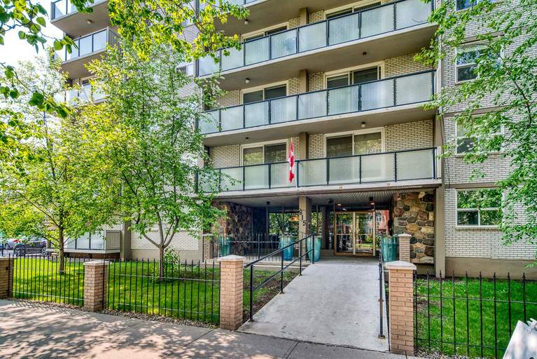 Granada Apartments | 815 14 Avenue SW, Calgary - Granada Apartments | 815 14 Avenue SW, Calgary - lokatix rental apartment