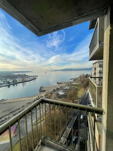 22nd floor Beach Side Building with 1 Bedroom AVAILABLE NOW (Ocean View) | 1133 Beach Avenue, Vancouver - 22nd floor Beach Side Building with 1 Bedroom AVAILABLE NOW (Ocean View) | 1133 Beach Avenue, Vancouver - lokatix rental apartment