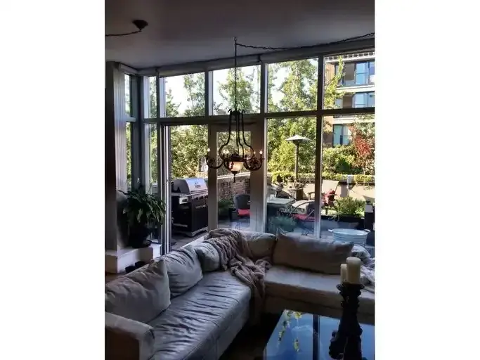 (DPMonline.ca) Fully Furnished Sub Penthouse - Huge Private Deck | 36 Water Street, Vancouver - (DPMonline.ca) Fully Furnished Sub Penthouse - Huge Private Deck | 36 Water Street, Vancouver - location appartement lokatix