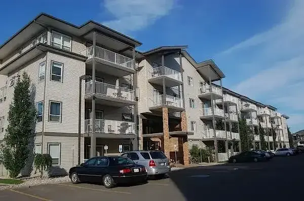 2 Bedroom, 2 Full Baths Apartment For Rent-Available Immediately | 245 Edwards Dr SW, Edmonton - 2 Bedroom, 2 Full Baths Apartment For Rent-Available Immediately | 245 Edwards Dr SW, Edmonton - lokatix rental apartment