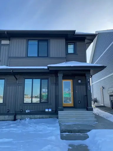 3 Bedroom 2.5 Bathroom Duplex Style Unit in Keswick - SF281 | 1237 Keswick Drive Southwest, Edmonton - 3 Bedroom 2.5 Bathroom Duplex Style Unit in Keswick - SF281 | 1237 Keswick Drive Southwest, Edmonton - location appartement lokatix