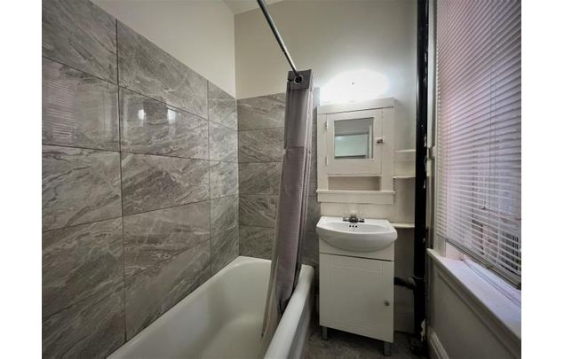 Studio in Regina - Studio in Regina - location appartement lokatix